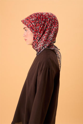 İnce Pamuk Soft Eşarp Antrasit-Kırmızı Geometrik Desenli Tok Duruşlu 90X90 - Soft Eşarp - | Silk Home