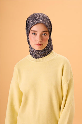 İnce Pamuk Soft Eşarp Antrasit-Bej Geometrik Desenli Tok Duruşlu 90X90 - Soft Eşarp - | Silk Home