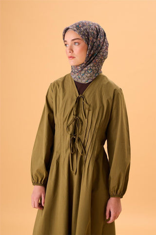 İnce Pamuk Soft Eşarp Çimen Yeşili Patina Turuncu Gri Desenli Kaymaz Dokulu Tok Duruşlu 90X90 - Soft Eşarp - | Silk Home