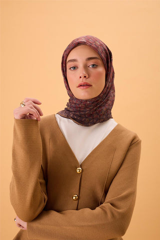 İnce Pamuk Soft Eşarp Koyu Vizon Bordo Yağ Yeşili Sütlü Kahve Desenli Kaymaz Dokulu Tok Duruşlu 90X90 - Soft Eşarp - | Silk Home