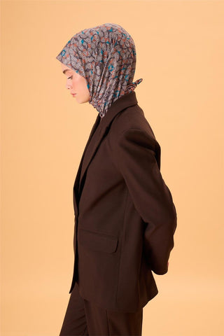 İnce Pamuk Soft Eşarp Turuncu Koyu Vizon Mavi Vizon Desenli Kaymaz Dokulu Tok Duruşlu 90X90 - Soft Eşarp - | Silk Home