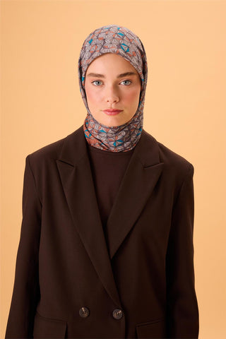 İnce Pamuk Soft Eşarp Turuncu Koyu Vizon Mavi Vizon Desenli Kaymaz Dokulu Tok
                Duruşlu 90X90
