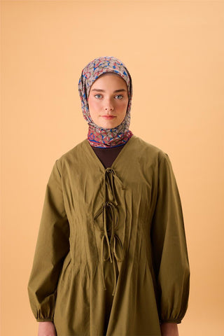 İnce Pamuk Soft Eşarp Mercan Saks Yeşil Krem Desenli Kaymaz Dokulu Tok Duruşlu
                90X90