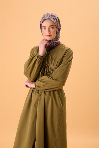 İnce Pamuk Soft Eşarp Mercan Saks Yeşil Krem Desenli Kaymaz Dokulu Tok Duruşlu
                90X90