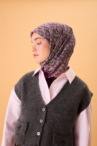 İnce Pamuk Soft Eşarp Violet Koyu Vizon Krem Pembe Desenli Kaymaz Dokulu Tok
                Duruşlu 90X90