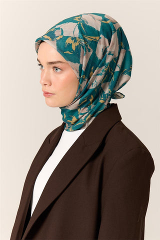 İnce Pamuk Soft Eşarp Zümrüt-Nescafe Desenli Nefes Alan Tok Duruşlu 90X90 - Soft Eşarp - | Silk Home