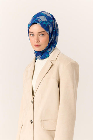 İnce Pamuk Soft Eşarp Saks-Turkuaz Desenli Nefes Alan Tok Duruşlu 90X90 - Soft Eşarp - | Silk Home