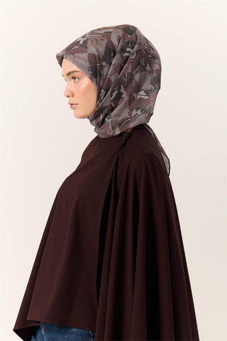 İnce Pamuk Soft Eşarp Kahverengi-Antrasit Desenli Kaymaz Dokulu Tok Duruşlu 90X90 - Soft Eşarp - | Silk Home
