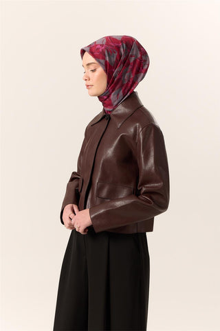 İnce Pamuk Soft Eşarp Çilek Kırmızısı-Gri Desenli Kaymaz Dokulu Tok Duruşlu 90X90 - Soft Eşarp - | Silk Home