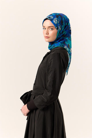 İnce Pamuk Eşarp Patina Yeşili Gece Mavisi Desenli Kaymaz Tok Duruşlu 90X90