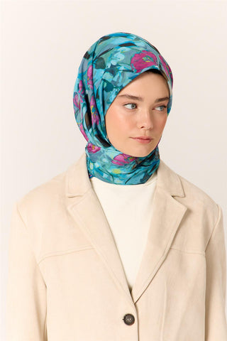 İnce Pamuk Soft Eşarp Mavi-Bebe Mavi Desenli Kaymaz Dokulu Tok Duruşlu 90X90