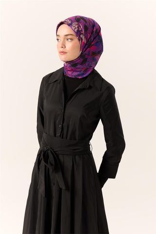 İnce Pamuk Soft Eşarp Mor-Fuşya Desenli Kaymaz Dokulu Tok Duruşlu 90X90