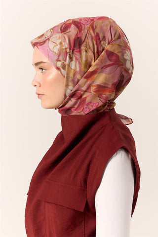 İnce Pamuk Soft Eşarp Fuşya-Pembe Desenli Kaymaz Dokulu Tok Duruşlu 90X90 - Soft Eşarp - | Silk Home