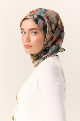 İnce Pamuk Soft Eşarp Turuncu-Fıstık Yeşili Desenli Kaymaz Dokulu Tok Duruşlu 90X90