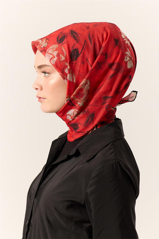 İnce Pamuk Soft Eşarp Kırmızı-Siyah Desenli Kaymaz Dokulu Tok Duruşlu 90X90