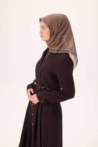 İnce Pamuk Soft Eşarp Kahverengi-Petrol Yeşili Vizon Desenli Kaymaz Dokulu
                Nefes Alan 90X90