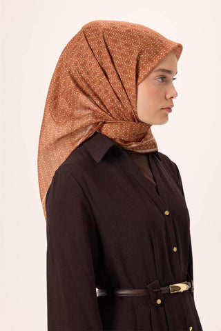 İnce Pamuk Soft Eşarp Taba-Gümüş Pastel Turuncu Desenli Kaymaz Dokulu Nefes Alan 90X90 - Soft Eşarp - | Silk Home