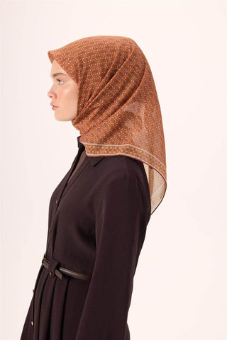İnce Pamuk Soft Eşarp Taba-Gümüş Pastel Turuncu Desenli Kaymaz Dokulu Nefes Alan 90X90 - Soft Eşarp - | Silk Home