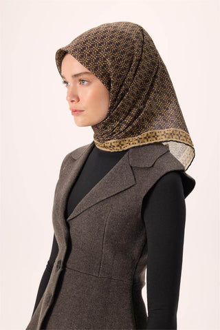 İnce Pamuk Soft Eşarp Siyah-Saman Bej Desenli Kaymaz Dokulu Nefes Alan 90X90 - Soft Eşarp - | Silk Home