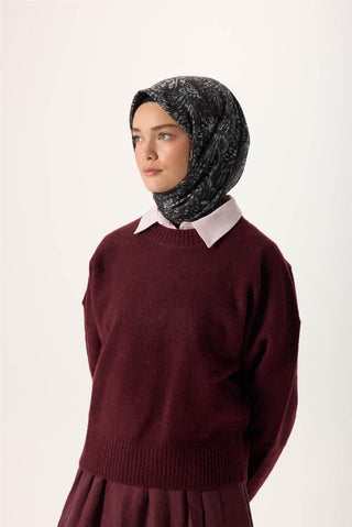 İnce Pamuk Soft Eşarp Siyah-Gümüş Desenli Tok Duruşlu Kaymaz 90X90