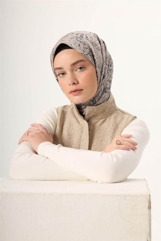 İnce Pamuk Soft Eşarp Açık Vizon-Antrasit Desenli Tok Duruşlu Kaymaz 90X90