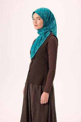 İnce Pamuk Soft Eşarp Gök Mavi-Koyu Mavi Desenli Kaymaz Dokulu Tok Duruşlu
                90X90