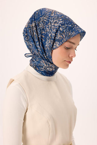 İnce Pamuk Soft Eşarp Lacivert-Vizon Desenli Kaymaz Dokulu Tok Duruşlu 90X90 - Soft Eşarp - | Silk Home