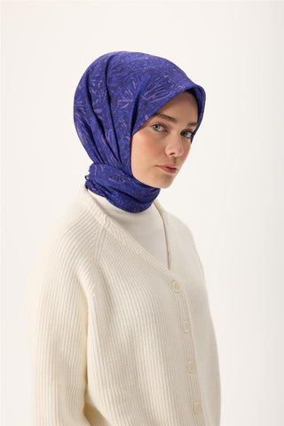 İnce Pamuk Soft Eşarp Mor-Lila Desenli Kaymaz Dokulu Tok Duruşlu 90X90 - Soft Eşarp - | Silk Home