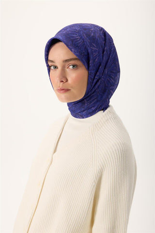 İnce Pamuk Soft Eşarp Mor-Lila Desenli Kaymaz Dokulu Tok Duruşlu 90X90