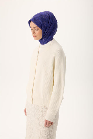 İnce Pamuk Soft Eşarp Mor-Lila Desenli Kaymaz Dokulu Tok Duruşlu 90X90