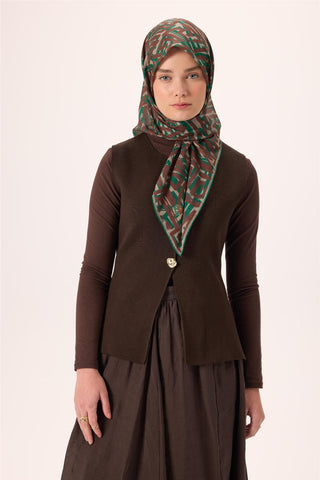 Thin Cotton Soft Scarf, Milk Coffee-Emerald Brown Patterned, Breathable and Thick.
 90x90 stance