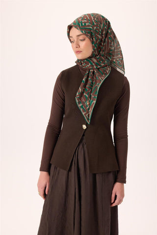 Thin Cotton Soft Scarf, Milk Coffee-Emerald Brown Patterned, Breathable and Thick.
 90x90 stance
