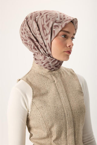 İnce Pamuk Soft Eşarp Krem-Kahverengi Vizon Desenli Nefes Alan Tok Duruşlu 90X90 - Soft Eşarp - | Silk Home