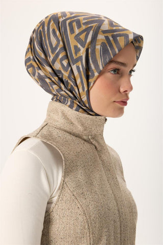 İnce Pamuk Soft Eşarp Krem-Antrasit Çinko Sarısı Desenli Nefes Alan Tok Duruşlu 90X90