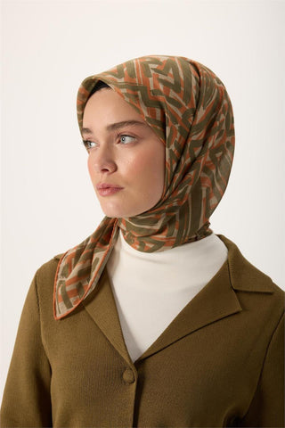İnce Pamuk Soft Eşarp Küf Yeşili Turuncu Haki Desenli Nefes Alan 90X90