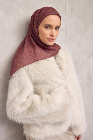 Pamuk Polyester Soft Eşarp Vişne Çürüğü Geometrik Desenli Kaymaz Tok Duruşlu
                90X90