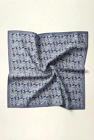 Pamuk Karışımlı Eşarp Açık Mavi Geometrik Dalga Desen Soft Dokulu Kaymaz 90X90