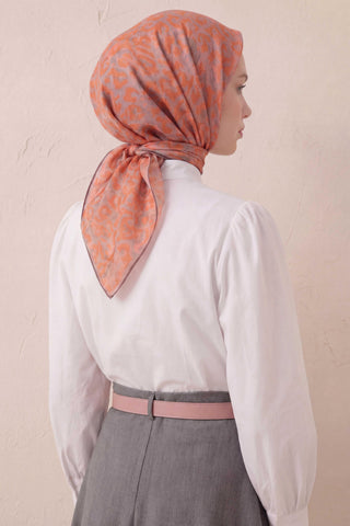 Cotton Blend Scarf, Silver Geometric Triangle Pattern, Soft Texture, Non-Slip, 90x90 cm.