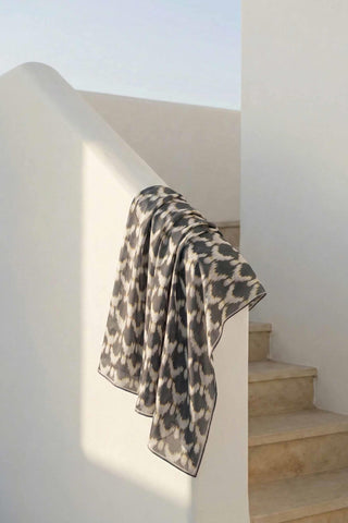 Cotton Blend Scarf, Silver Geometric Triangle Pattern, Soft Texture, Non-Slip, 90x90 cm.