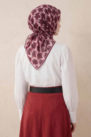 Pamuk Karışımlı Soft Eşarp Zikzak Akış Desen Mürdüm 90x90 - Soft Eşarp - | Silk Home