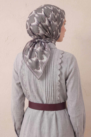 Pamuk Karışımlı Soft Eşarp Zikzak Akış Desen Yağ Yeşili 90x90 - Soft Eşarp - | Silk Home
