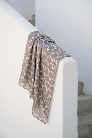 Pamuk Karışımlı Soft Eşarp Zikzak Akış Desen Yağ Yeşili 90x90 - Soft Eşarp - | Silk Home