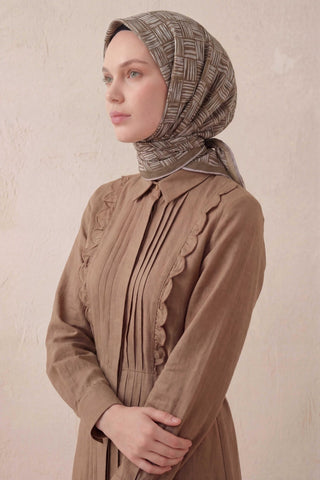 Pamuk Karışımlı Soft Eşarp Çizgi Desen Yağ Yeşili 90x90 - Soft Eşarp - | Silk Home