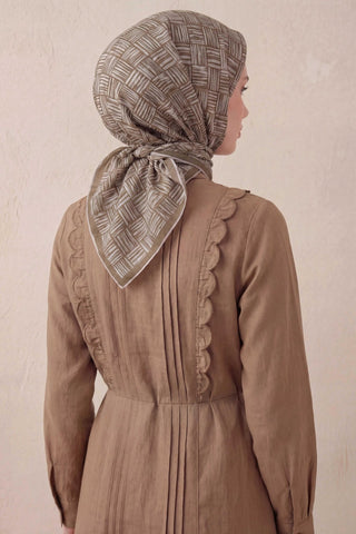 Pamuk Karışımlı Soft Eşarp Çizgi Desen Yağ Yeşili 90x90 - Soft Eşarp - | Silk Home