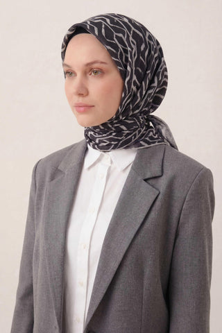 Pamuk Karışımlı Soft Eşarp Başak Desen Siyah 90x90 - Soft Eşarp - | Silk Home