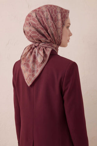 Cotton Blend Scarf, Silver Geometric Triangle Pattern, Soft Texture, Non-Slip, 90x90 cm.