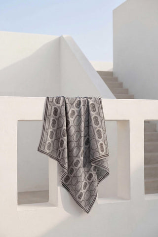 Pamuk Karışımlı Soft Eşarp Osmanlı Motif Desen Açık Gri 90x90 - Soft Eşarp - | Silk Home