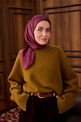 Sura İpek Eşarp Mürdüm Düz Dokulu Kaymaz Yüzeyli 90X90 - Sura İpek Eşarp - | Silk Home
