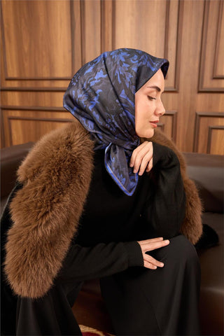 Twill İpek Eşarp Koyu Lacivert-Saks Desenli Tok Duruşlu 90X90