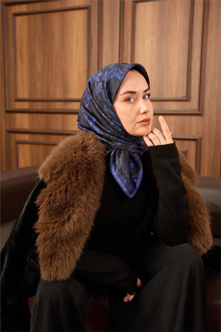 Twill İpek Eşarp Koyu Lacivert-Saks Desenli Tok Duruşlu 90X90
